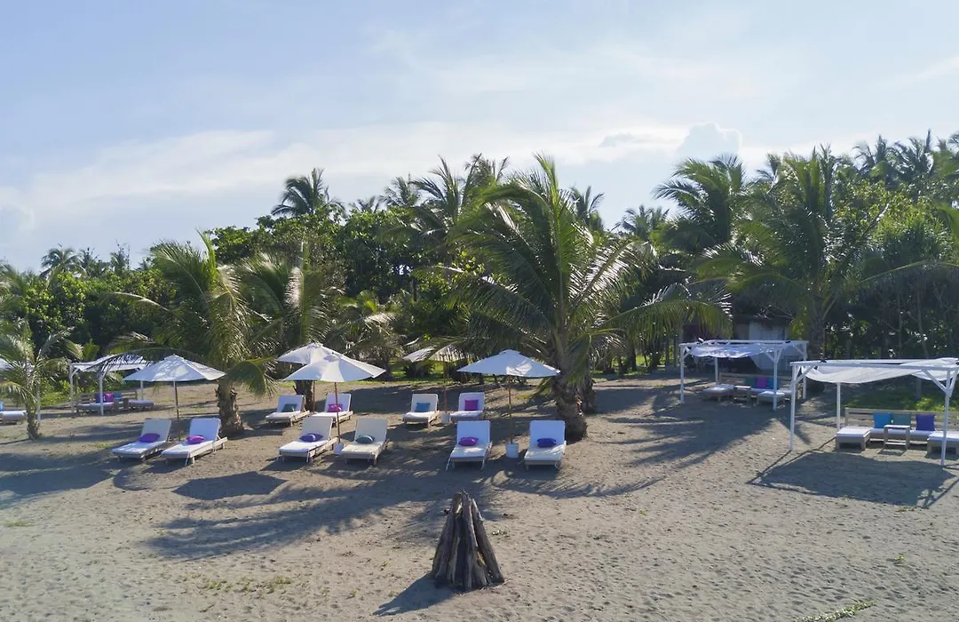 L'Sirene Boutique Resort-1
